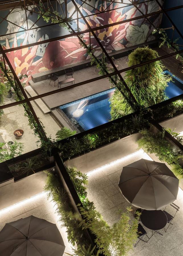 - Member Of Design 4* Lisbon